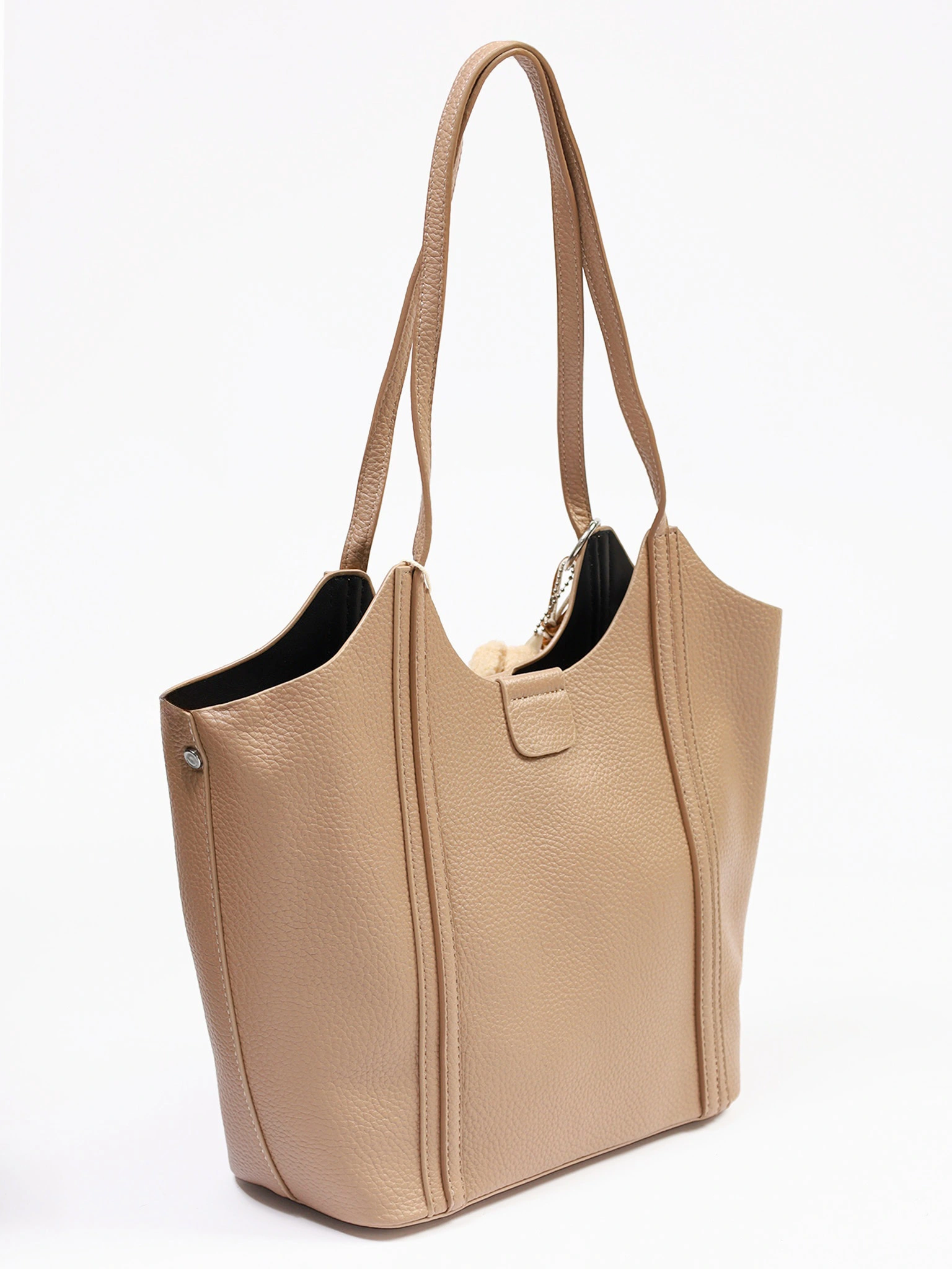 Сумка-тоут с плоскими ручками с брелком-медвежонок в ассортименте